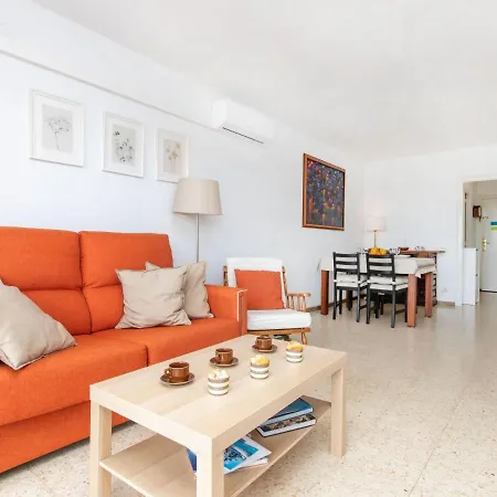 Emiko By Interhome Lejlighed